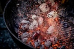 BlackSellig Beach Kokosbriketts 10 Kg -Küchengrill Angebote 17148 Black Sellig Beach Briketts Glut