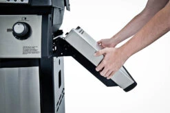 Broil King Signet 390 Gasgrill Inkl. Drehspieß + Grillfürst Fettschiene - Modell 2023 35 Broil King Signet 390 Gasgrill Inkl. Drehspieß + Grillfürst Fettschiene - Modell 2023 -Küchengrill Angebote 21503 broil king signet 390 seitenablage 17 1587311925