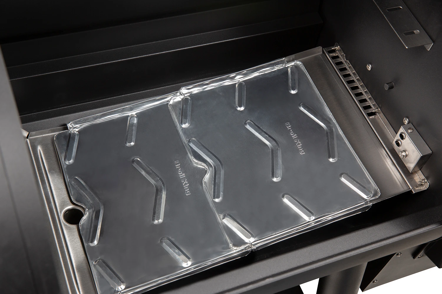 Broil King Aluminium Tropfeinlagen Für Pellet Smoker 6er Pack 3 Broil King Aluminium Tropfeinlagen Für Pellet Smoker 6er Pack – Bild 3