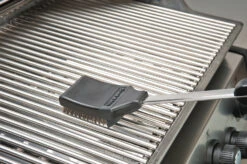 Broil King Grillbürste 47cm Edelstahlborsten Mit Spritzschutz + Ersatzkopf -Küchengrill Angebote 6692 Broil King Reinigungsbuerste 64014 3 1607696946