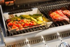 Napoleon PRO Gemüse Grillkorb Edelstahl -Küchengrill Angebote 70023 Napoleon PRO Edelstahl Gemuesekorb