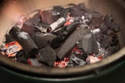 Big Green Egg Holzkohle Wildfire 5 Kg Karton - Kräuterbaum 5 Big Green Egg Holzkohle Wildfire 5 Kg Karton - Kräuterbaum -Küchengrill Angebote Big Green Egg Wildfire Aroma Holzkohle abbrand