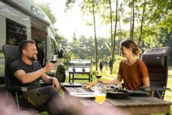 Grillfürst G201E 2-Brenner Gasgrill Portabel V2 - Campinggrill / Balkongrill 50mbar - Inkl. Untergestell -Küchengrill Angebote Grillfuerst Campinggrill G201E Gasgrill