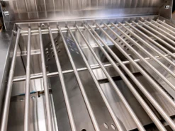 Grillfürst G201E 2-Brenner Gasgrill Portabel V2 - Campinggrill / Balkongrill 50mbar -Küchengrill Angebote Grillfuerst Campinggrill geteilter Grillrost