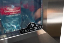 Napoleon Outdoor - Kühlschrank, 135 Liter, Linksdrehende Tür Mit Doppelverglasung Und LED Beleuchtung - Wasserdicht Nach IP24 -Küchengrill Angebote NFR135ORGL Napoleon Kuehlschrank doppelt verglast