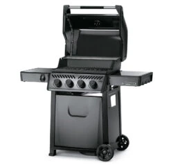Napoleon Freestyle 425 Gasgrill, Graphit - Modell 2023 - X-DEAL Inkl. Drehspiess -Küchengrill Angebote Napoleon Freestyle 425 graphit side Deckel offen