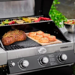 Rösle Gasgrill Videro G3-S VARIO+ Schwarz - Modell 2023 - X-DEAL Inkl. Abdeckhaube, Grillplatte Und Drehspieß 32 Rösle Gasgrill Videro G3-S VARIO+ Schwarz - Modell 2023 - X-DEAL Inkl. Abdeckhaube, Grillplatte Und Drehspieß -Küchengrill Angebote Roesle Gasgrill Videro G3 S Mood Grillflaeche