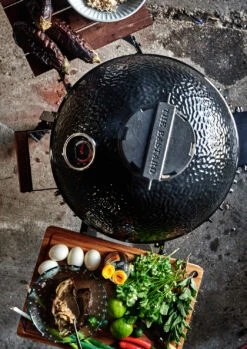 The Bastard Keramikgrill Classic Medium - Complete - Schwarz Glänzend - Modell 2023 -Küchengrill Angebote The Bastard Classic Medium Keramikgrill Seitenablagen