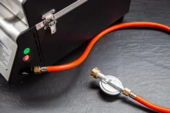 Grillfürst G201E 2-Brenner Gasgrill Portabel V2 - Campinggrill / Balkongrill 50mbar -Küchengrill Angebote grillfuerst g201 gasanschluss 2