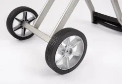 Napoleon TravelQ PRO285 Kompakt Gasgrill Schwarz Mit Klappbarem Wagen - Modell 2023 12 Napoleon TravelQ PRO285 Kompakt Gasgrill Schwarz Mit Klappbarem Wagen - Modell 2023 -Küchengrill Angebote napoleon travelq pro285x unterwagen raeder