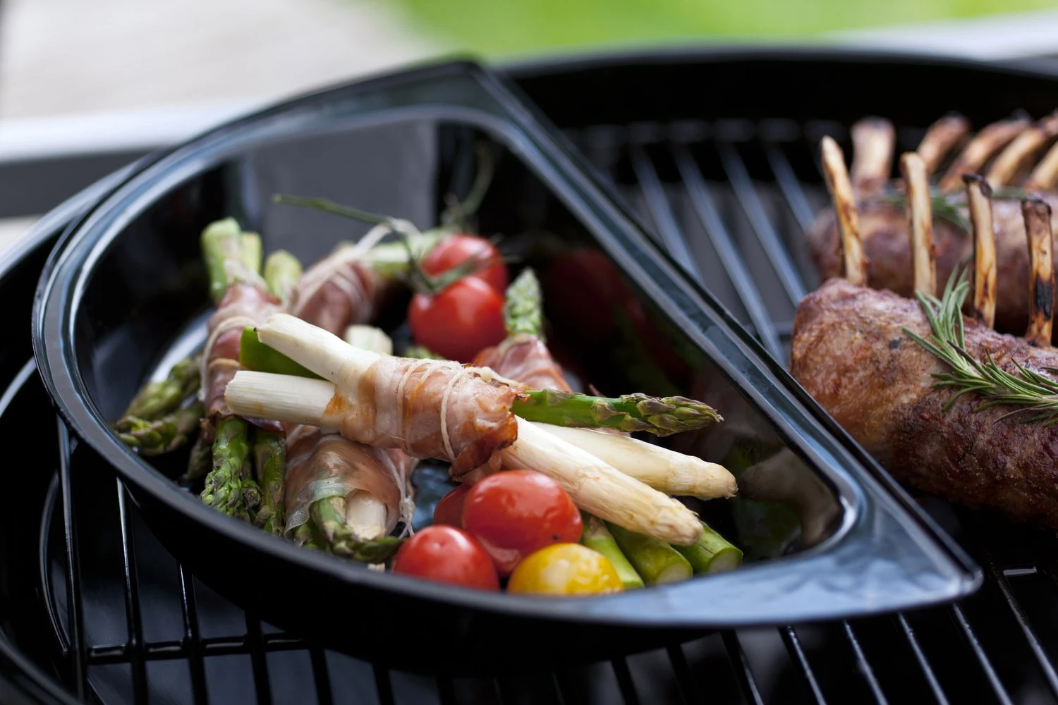 Outdoorchef Gourmet Halbmond Kochset / Grillschalen Porzellanemailliert / 2 Teilig 7 Outdoorchef Gourmet Halbmond Kochset / Grillschalen Porzellanemailliert / 2 Teilig – Bild 7